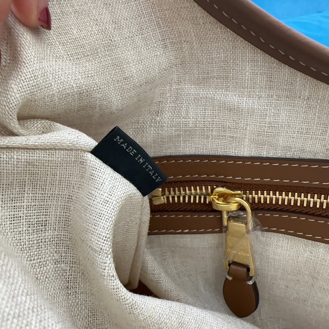 Tas Selempang Wanita Desainer  - Women Bags Premium Brands ulasan dan harga