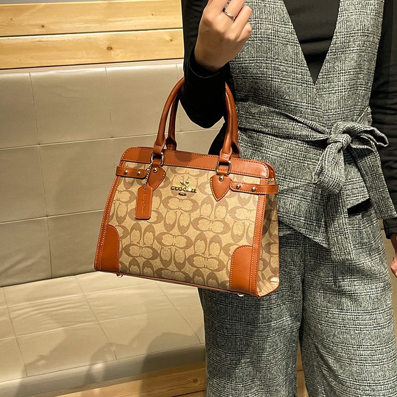Tas Selempang Klasik Elegan Un - Women Bags Premium Brands ulasan dan harga