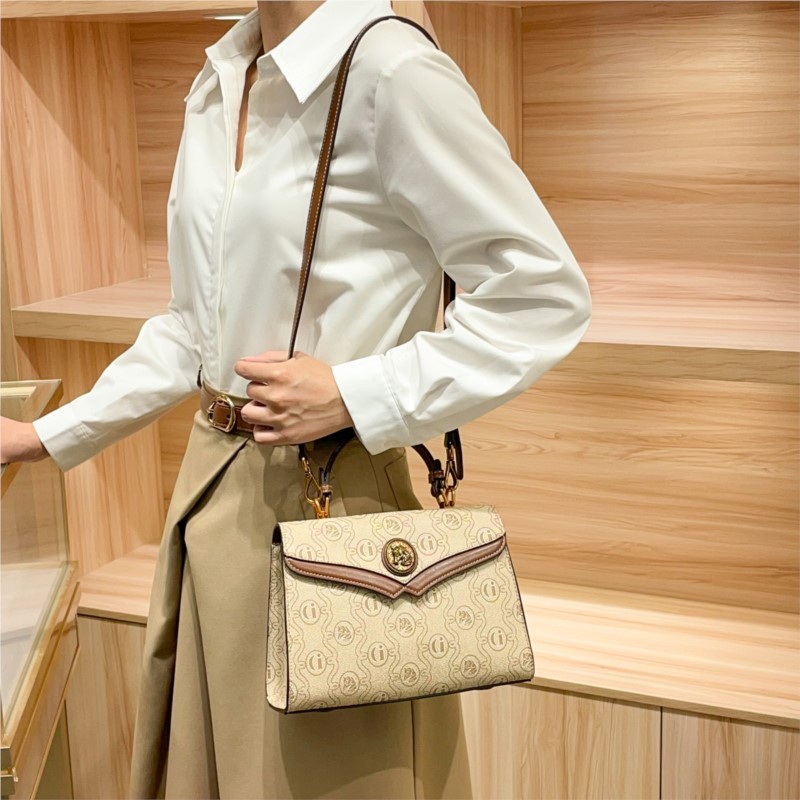 Tas Tangan Kulit Wanita Merek  - Women Bags Premium Brands ulasan dan harga