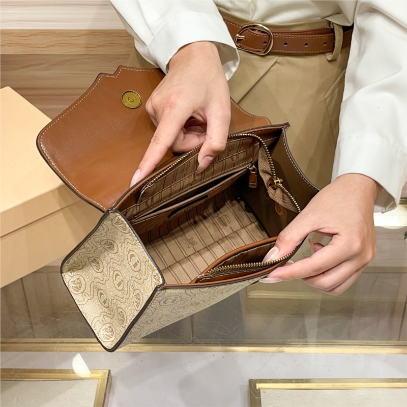 Tas Tangan Kulit Wanita Merek  - Women Bags Premium Brands ulasan dan harga