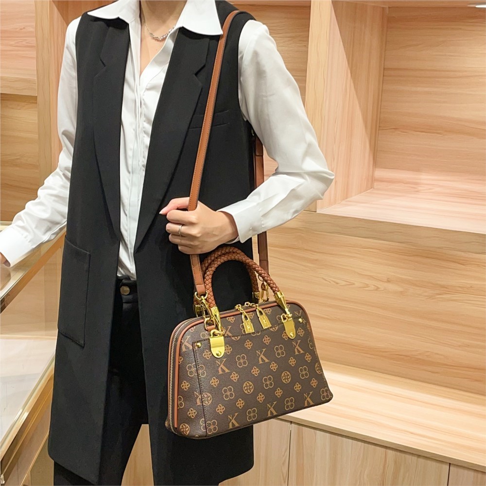 Tas Selempang Kulit Berkualita - Women Bags Premium Brands ulasan dan harga